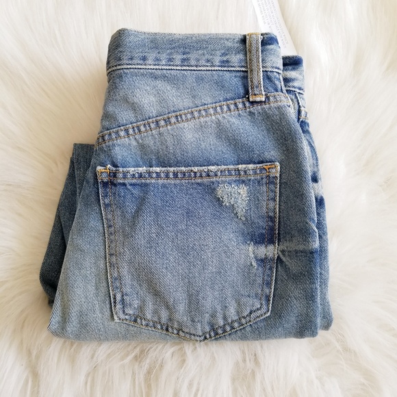 NWT FREE PEOPLE Ripped Boyfriend Jeans - Picture 4 of 8